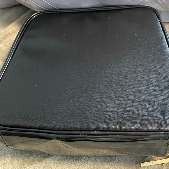 Lancôme Beauty Bundle with Parisian Makeup bag - Picture 13 of 13